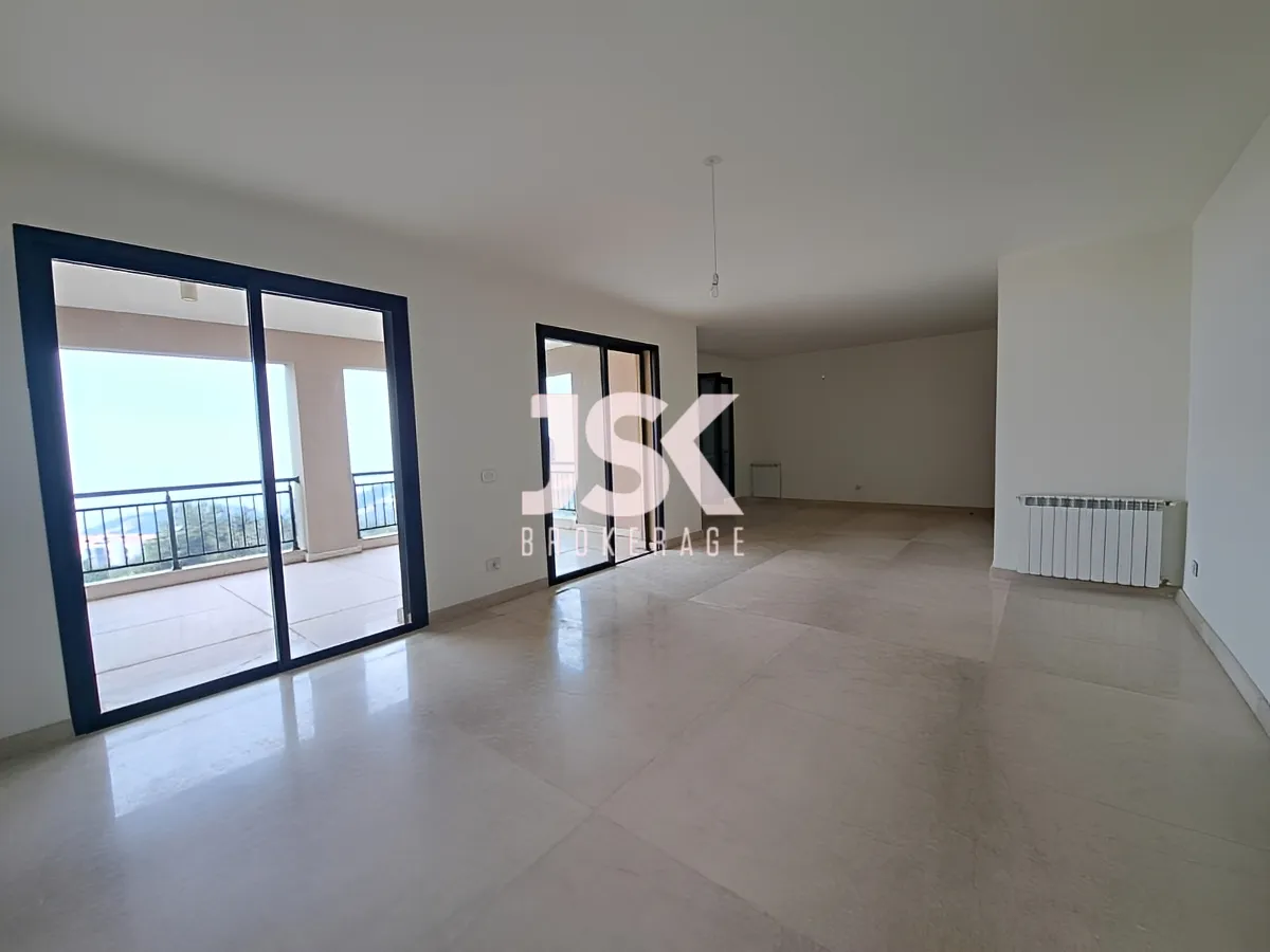 Apartment for Sale in Aatchane, Lebanon