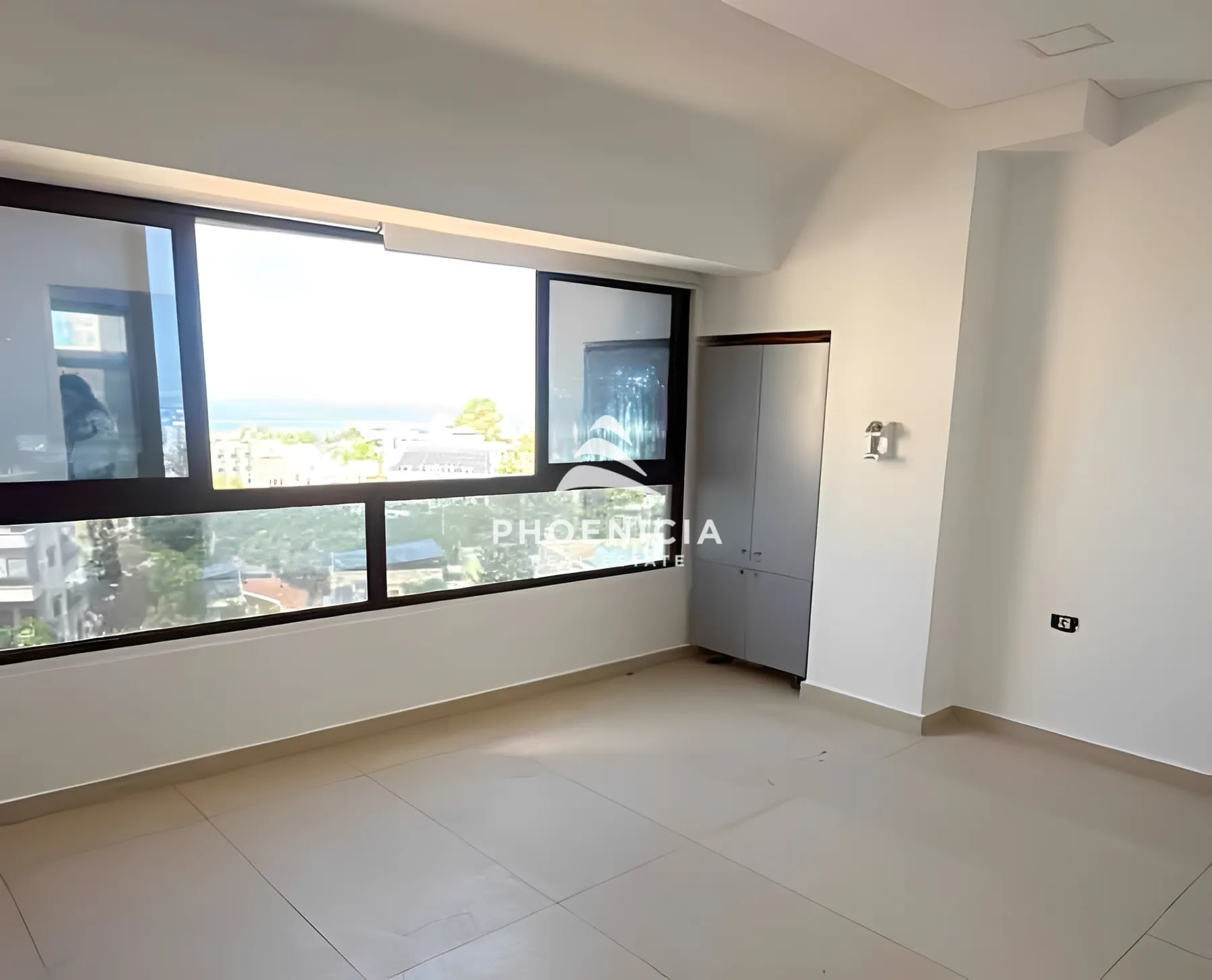 Office for rent in Jbeil