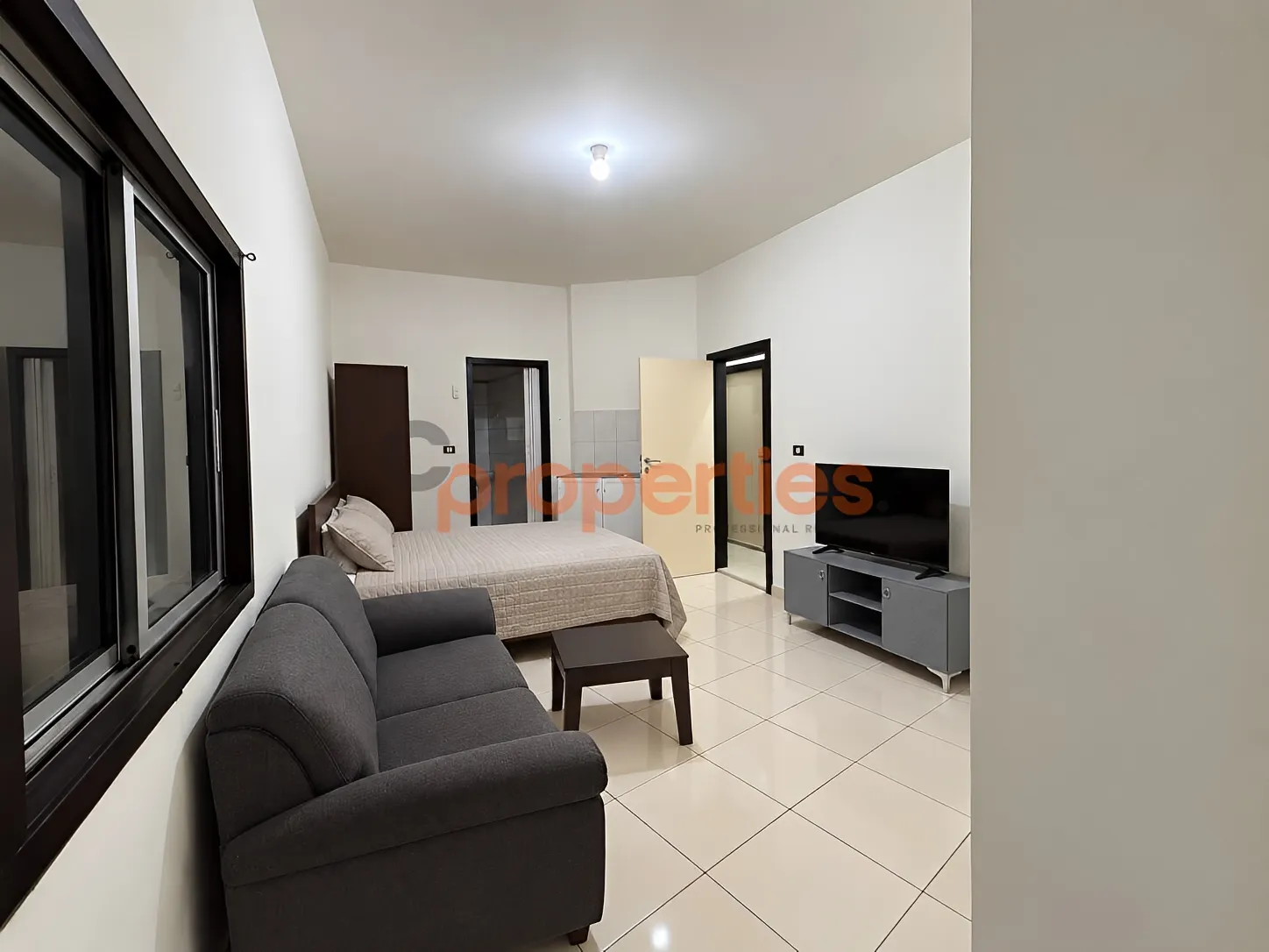 Studio for Rent in Aamchit