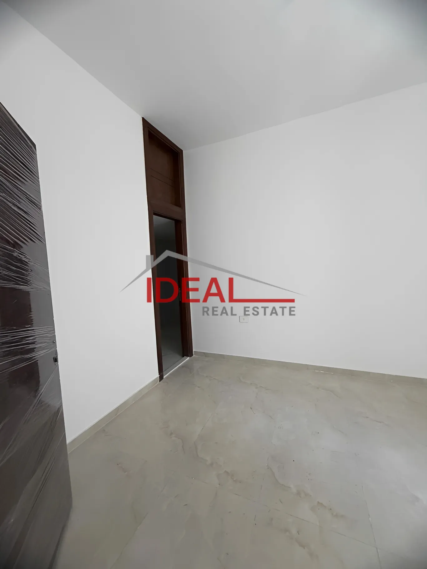 Apartment for sale in Ballouneh, Lebanon