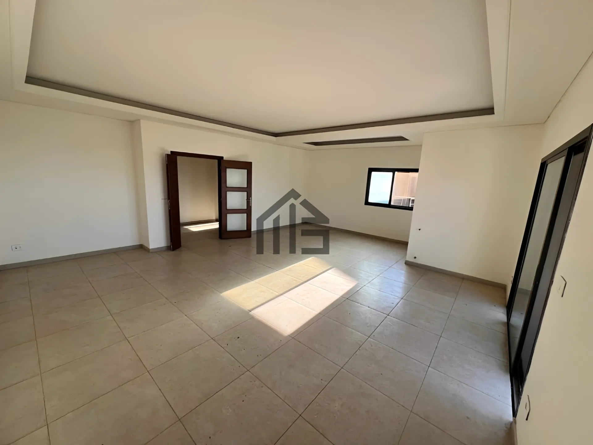 Apartment for sale in Aaraiya