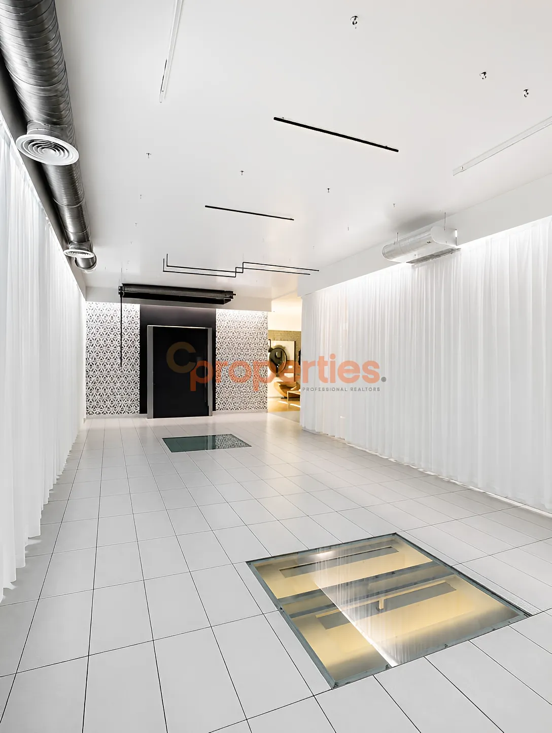 Office for Sale in Horch Tabet