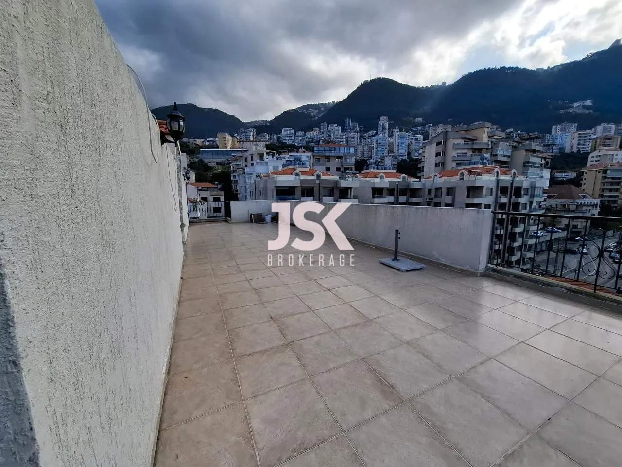 Duplex for Sale in Haret Sakher