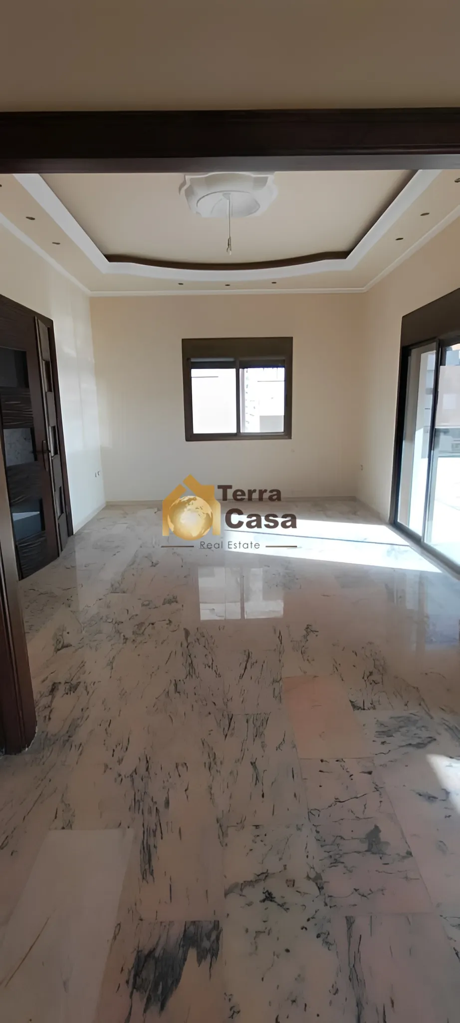 Apartment for Sale in Karak 3 Bedrooms - 3 bed, 3 bath