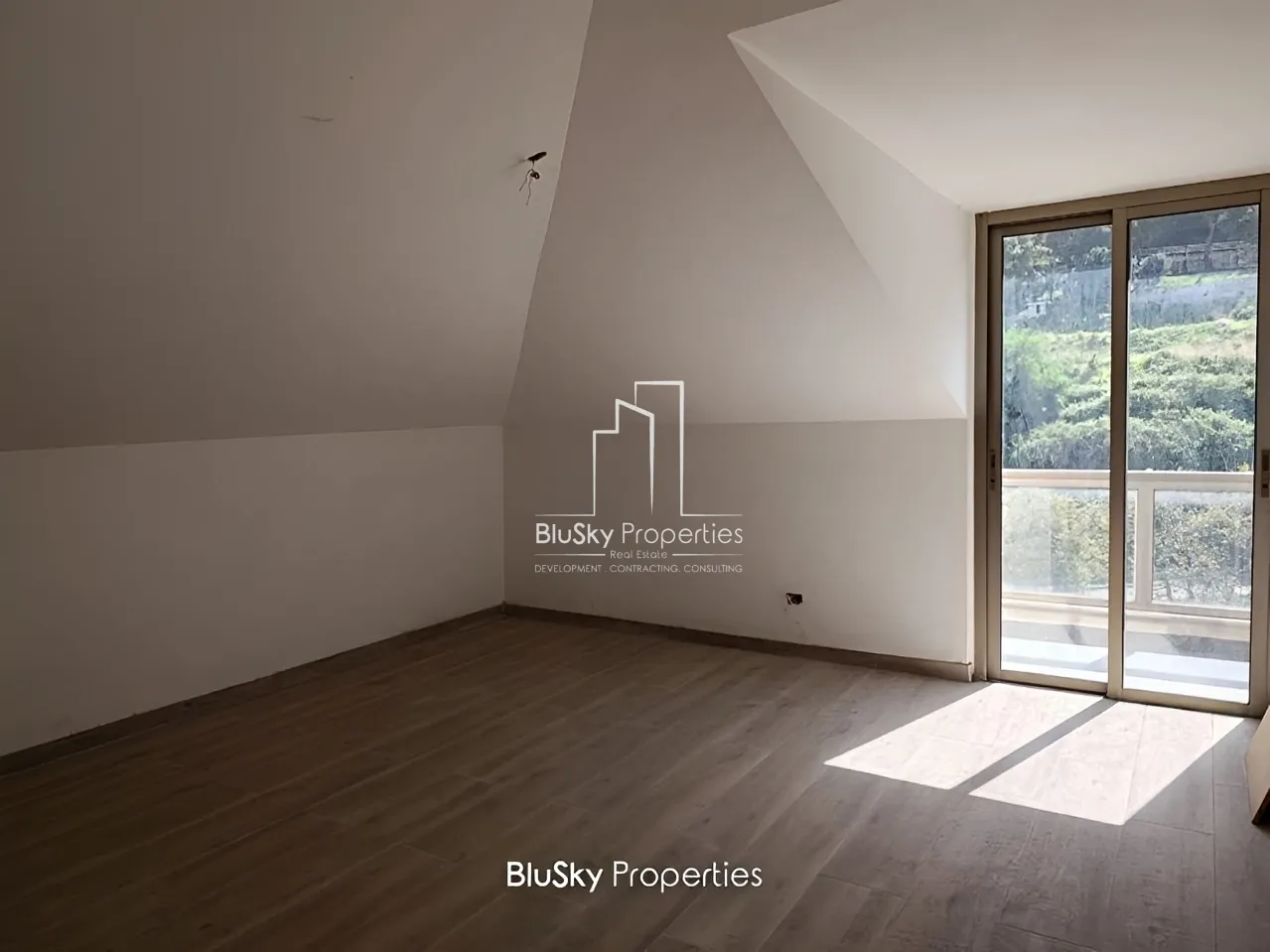 Duplex for Sale in Haret Sakher
