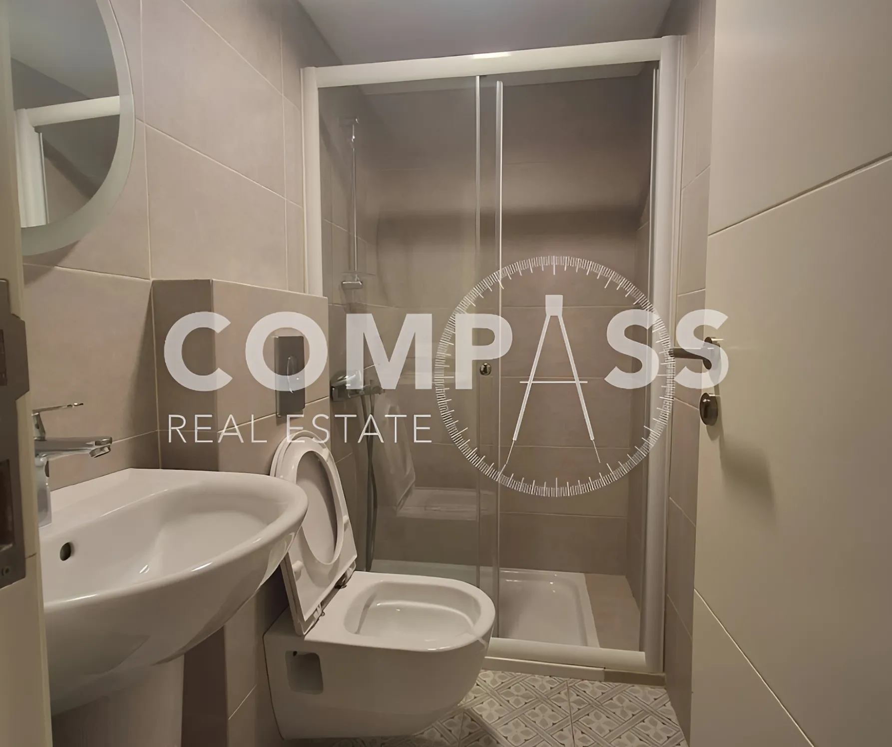 Apartment for rent in Achrafieh