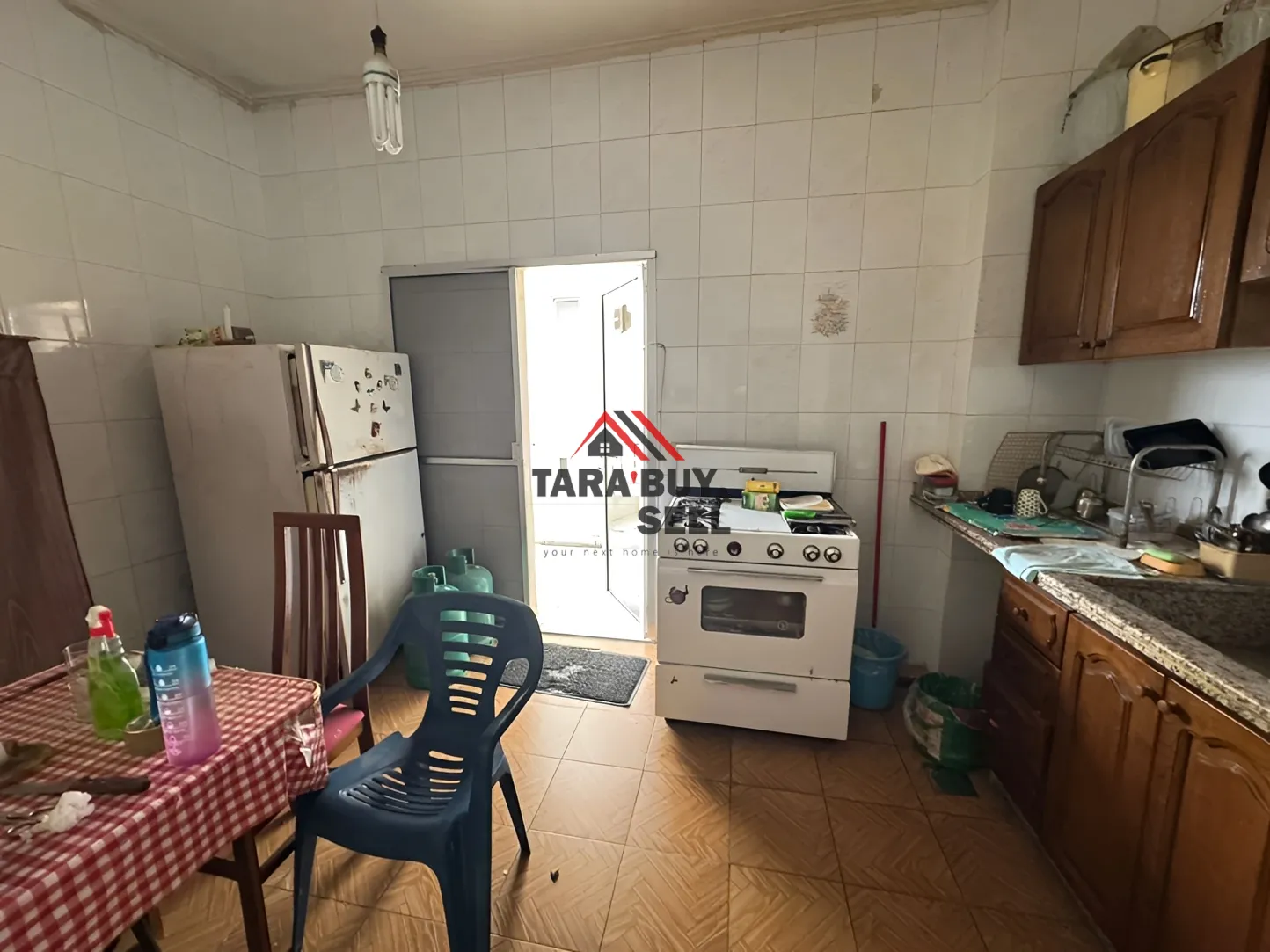 Apartment for sale in Ballouneh, Lebanon - 2 bed, 2 bath