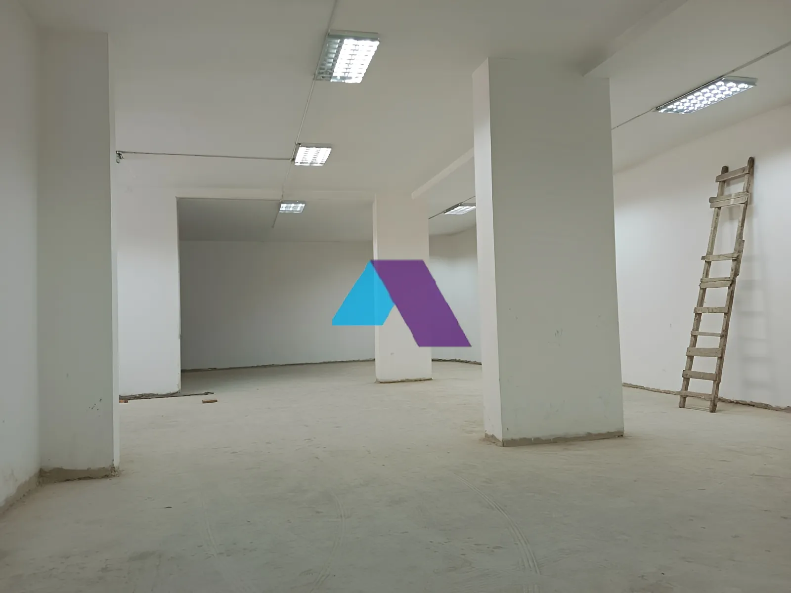 Warehouse for Sale in Baouchriyeh