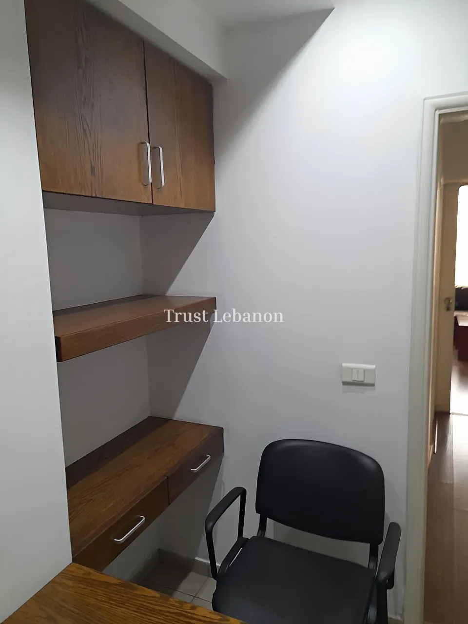 Office for rent in Sin El Fil, Lebanon