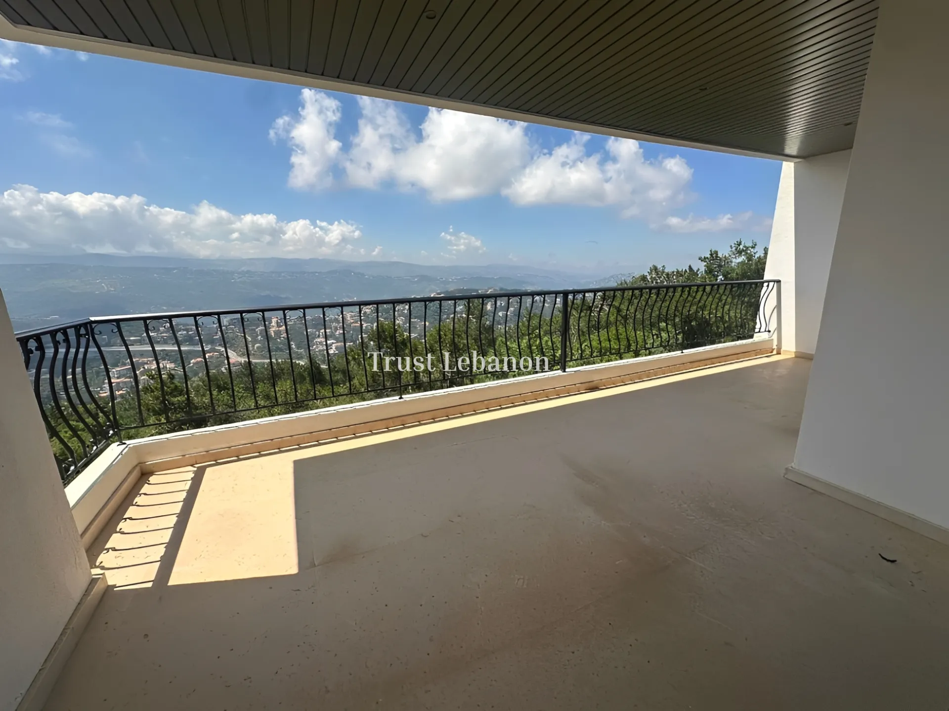 Apartment for sale in Dahr El Souane, Lebanon