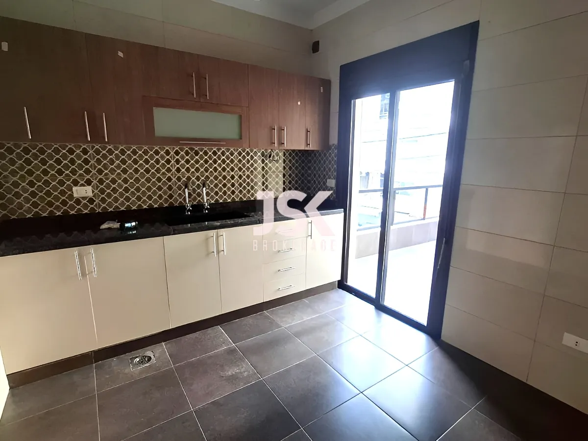 Apartment for Sale in Dekwaneh