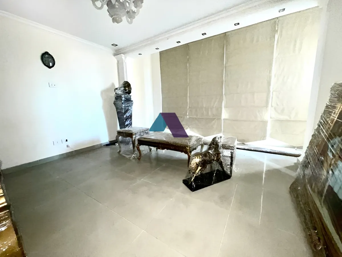 Apartment for Sale in Downtown