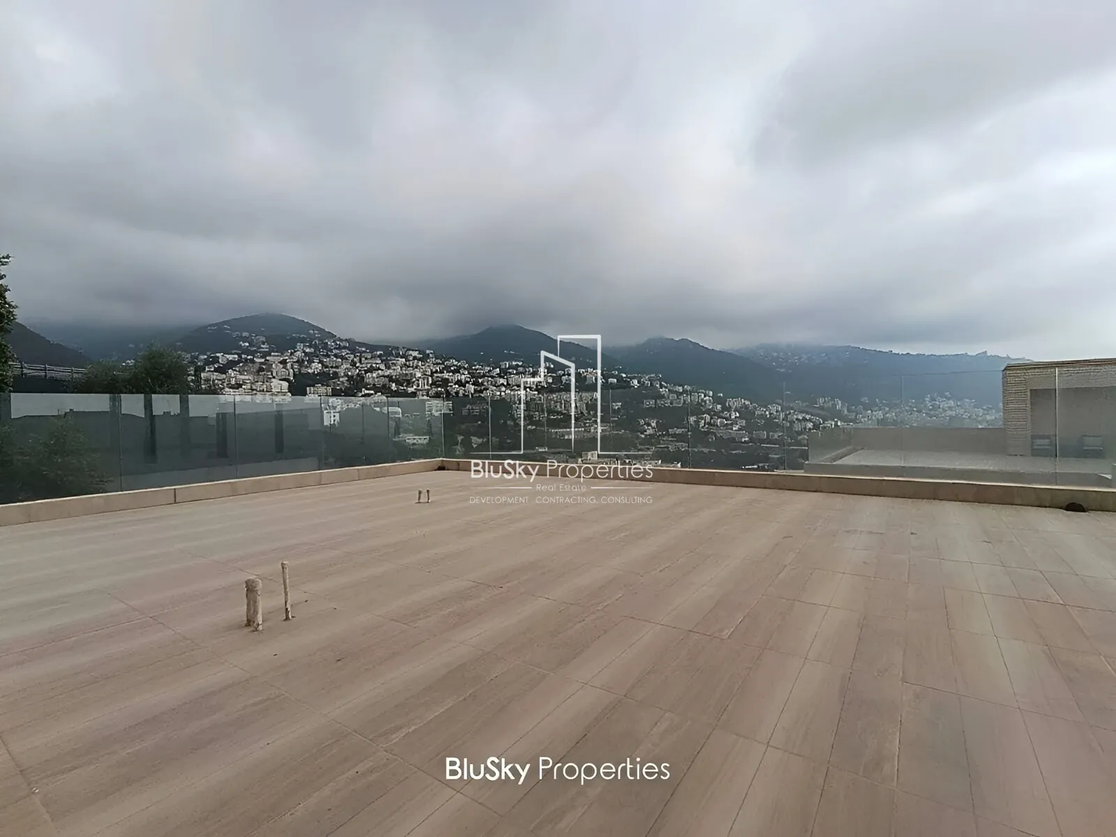 Apartment for Sale in Adma