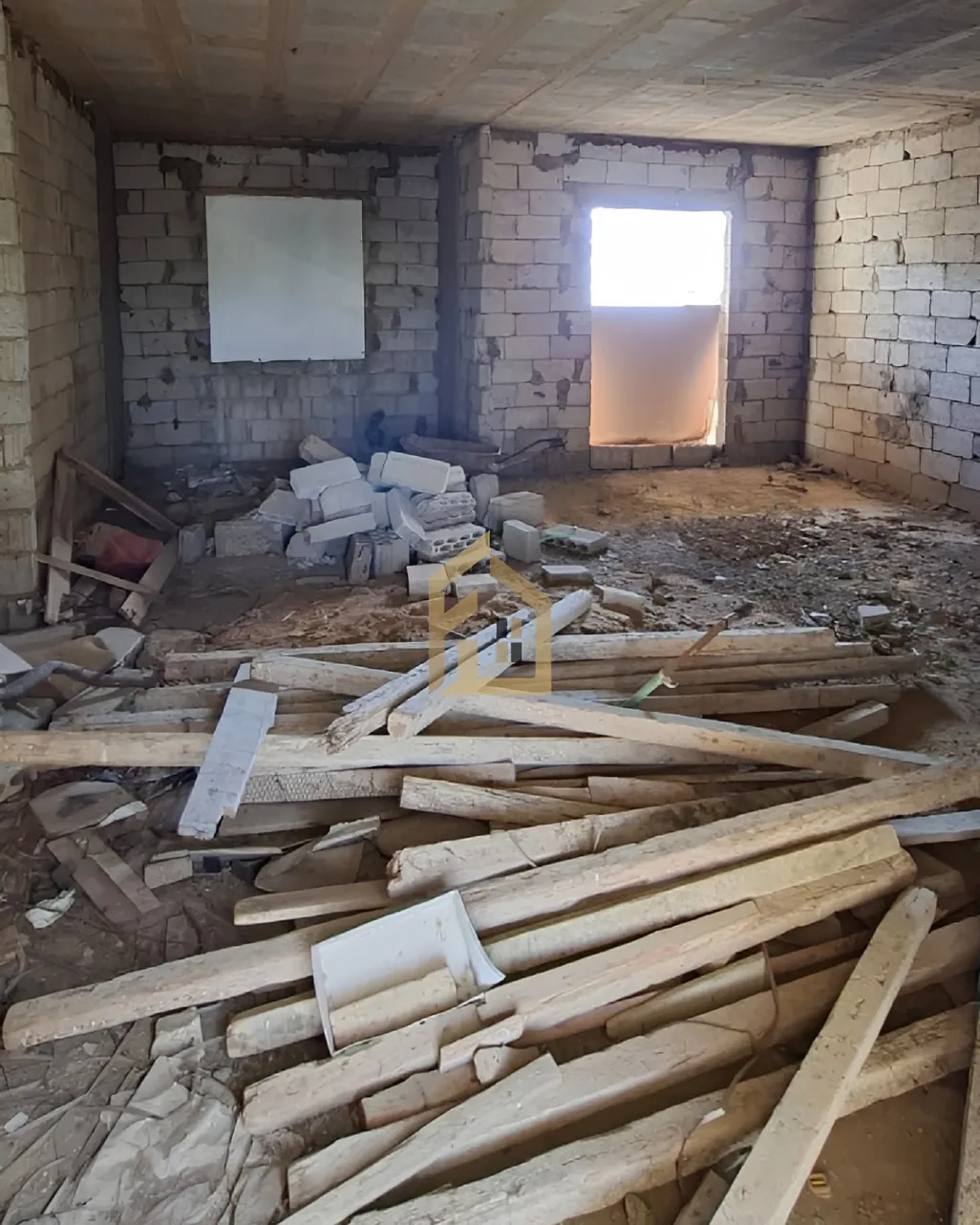 Apartment for sale in Qennabet Broummana, Lebanon - 2 bed, 2 bath