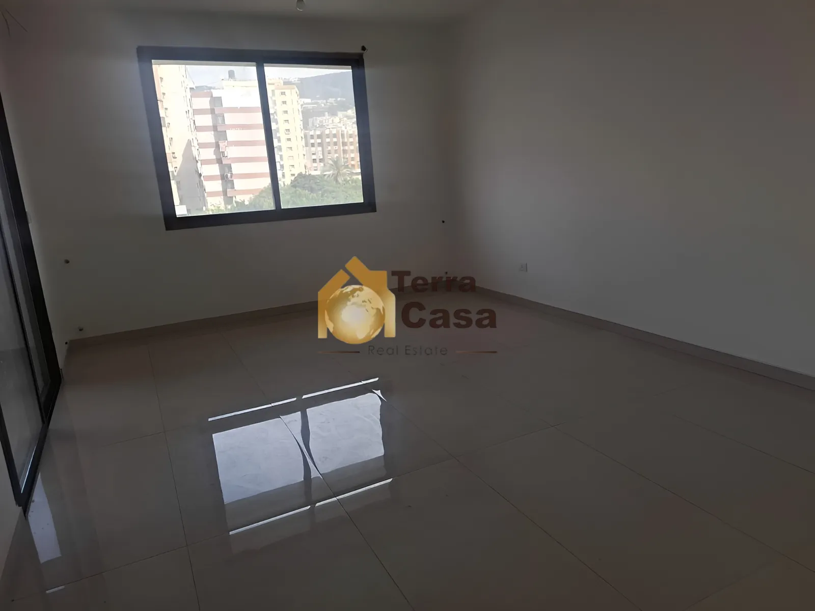 Apartment for sale in Zalqa