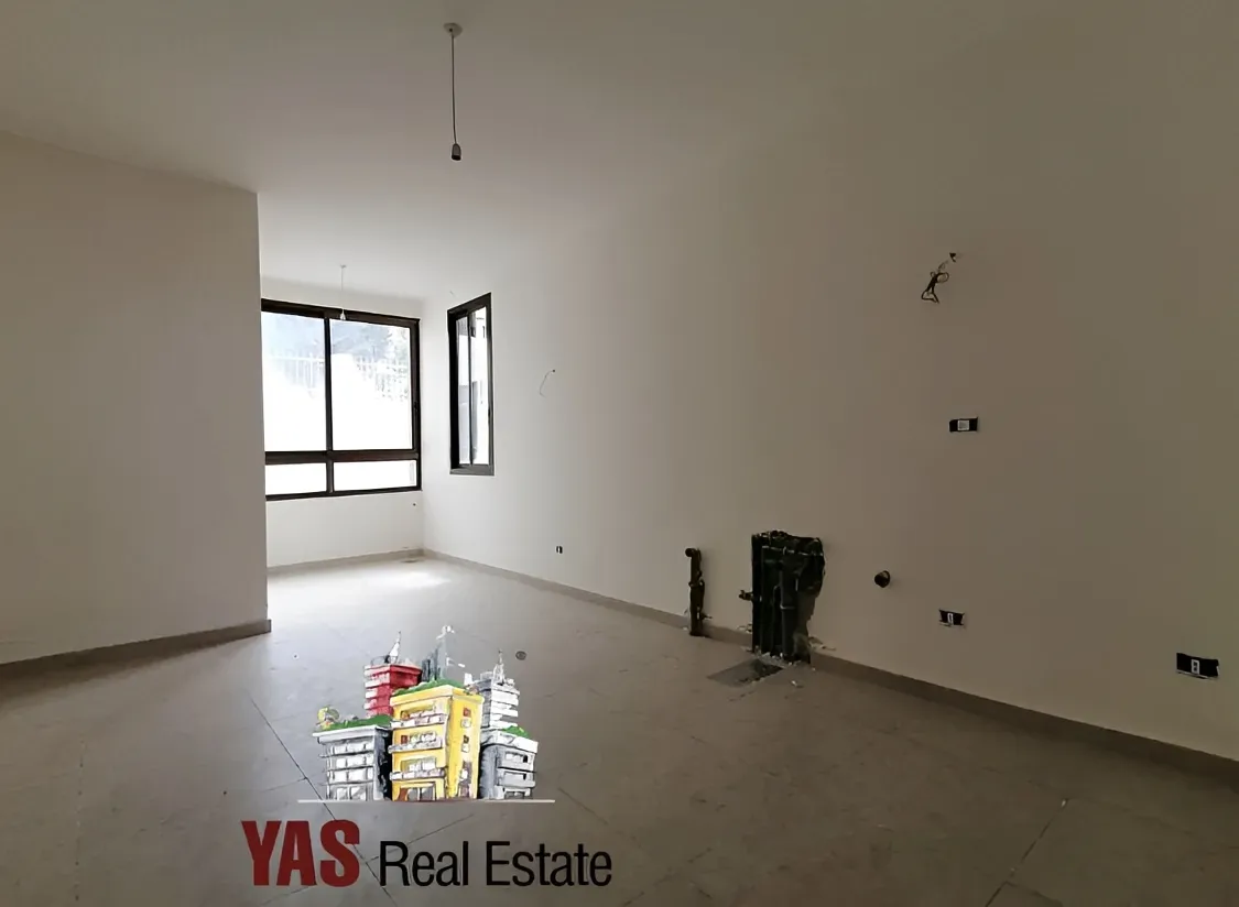 Apartment for Sale in Ajaltoun - 2 bed, 2 bath