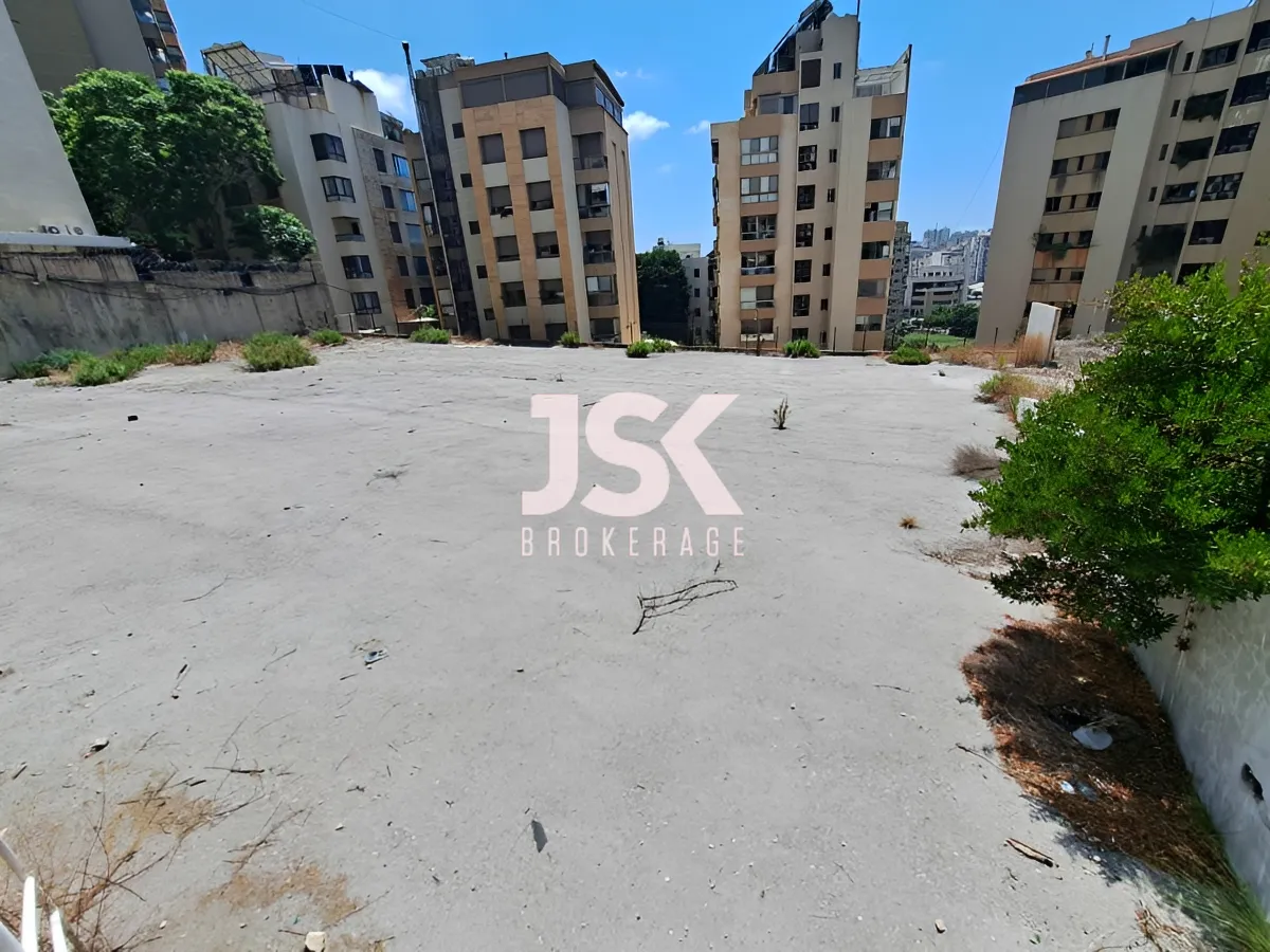 Land for Rent in Horch Tabet