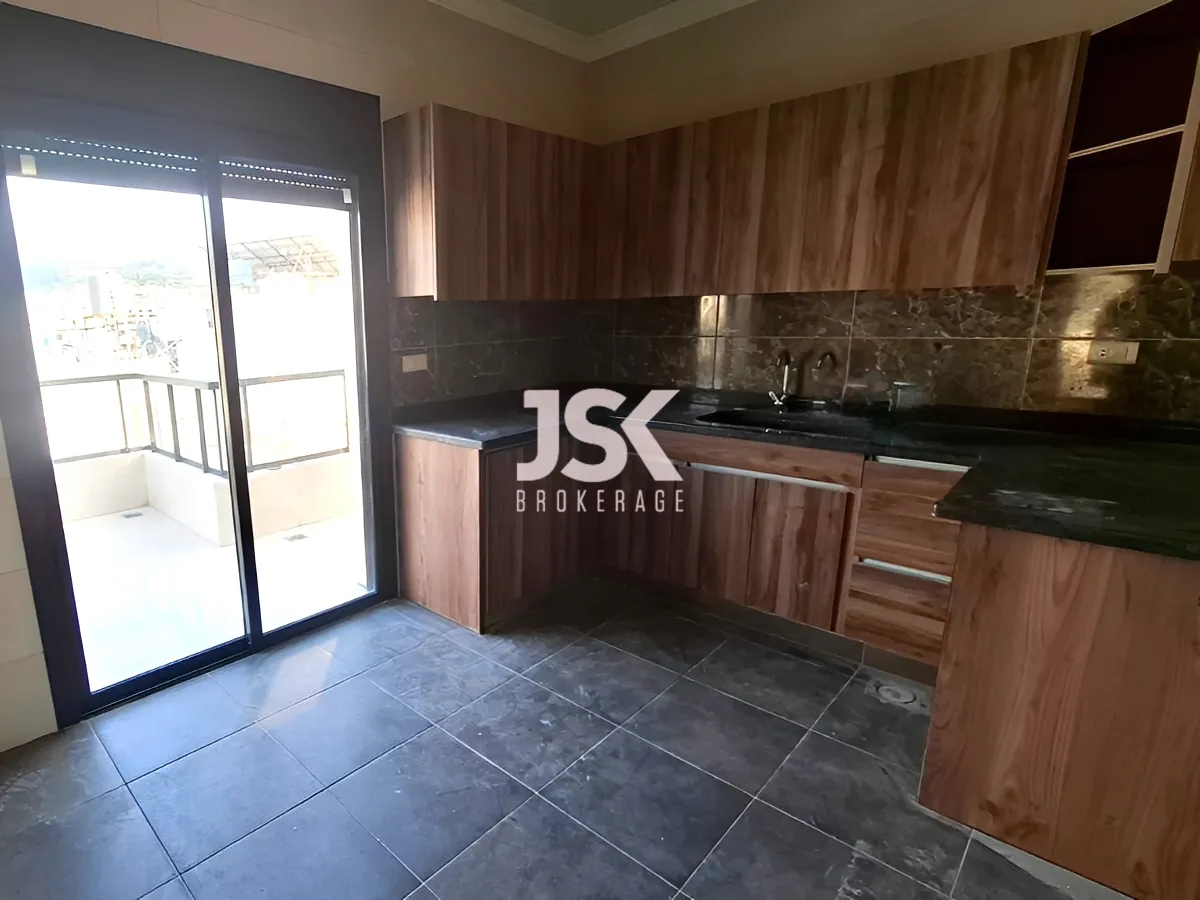 Apartment for Sale in Dekwaneh