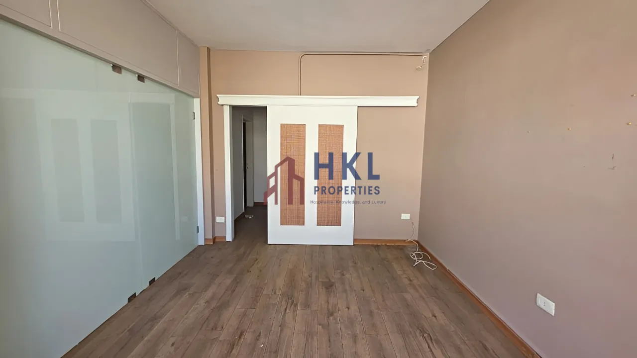 Office for rent in Badaro