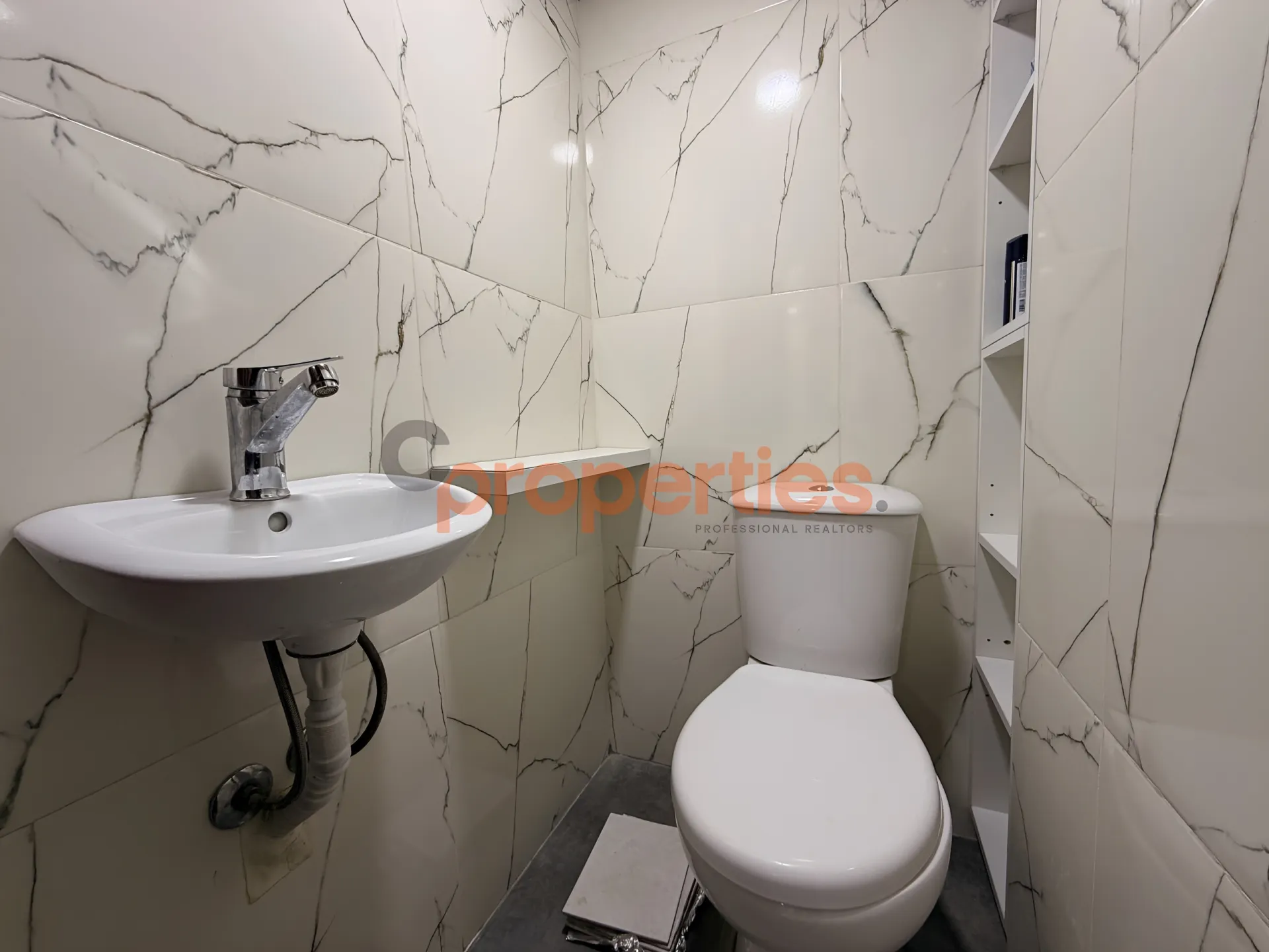 Apartment for Rent in Naqqache