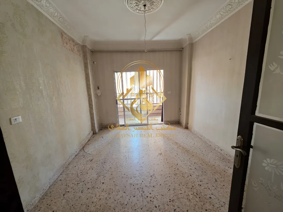 Apartment for sale in Haret Hreik, Lebanon - 3 bed, 2 bath