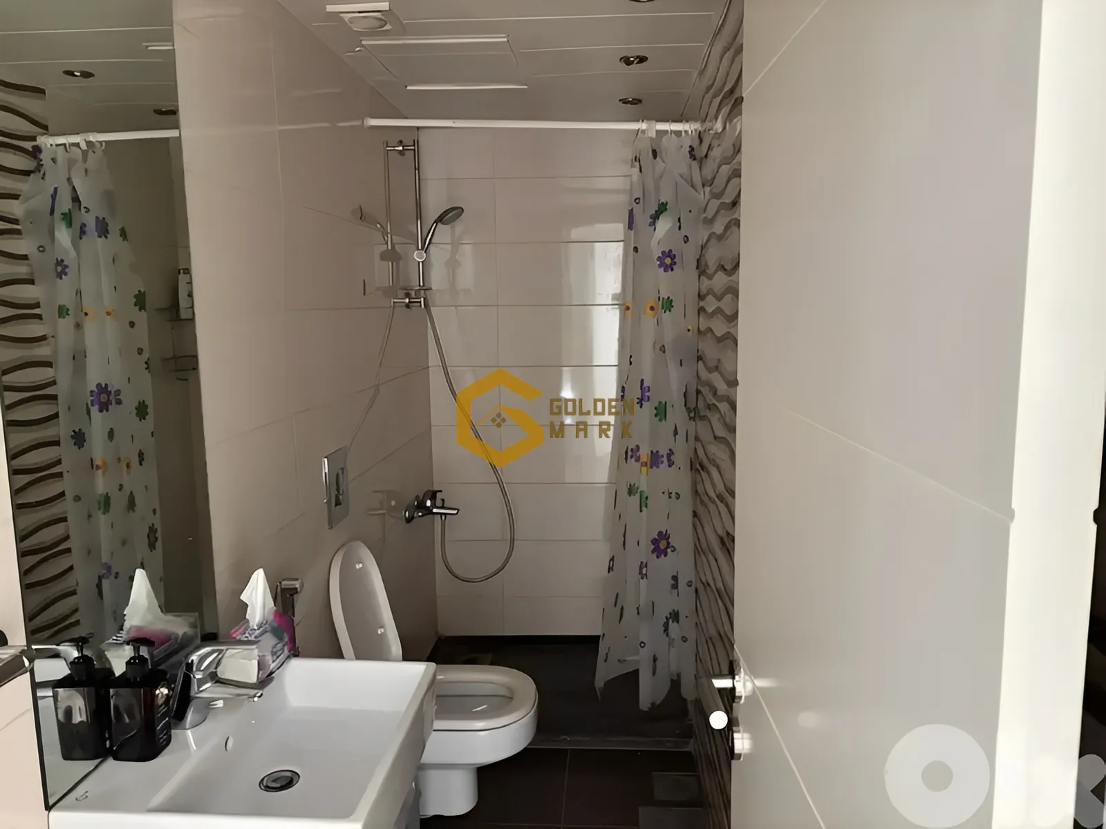 Apartment for Sale in Haret Sakher