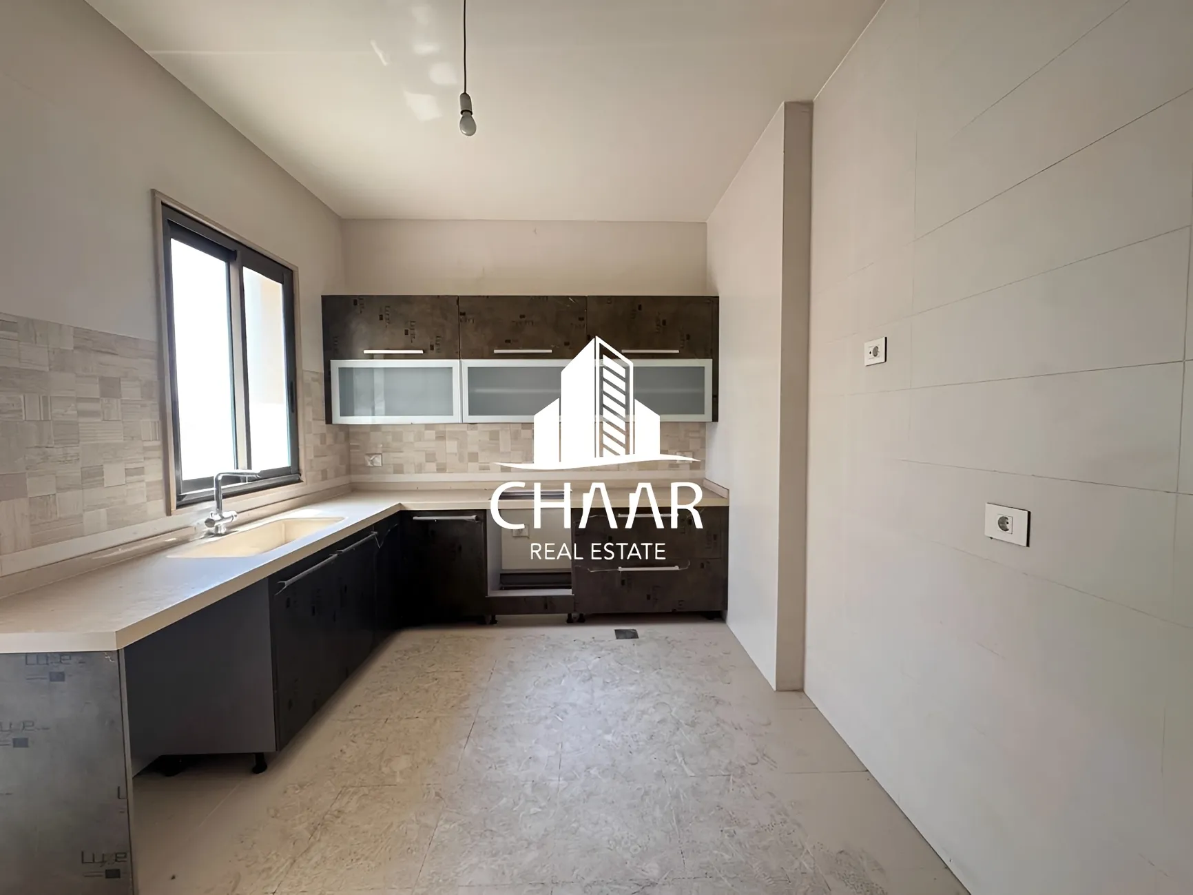 Apartment for rent in Spears, Bayrut, Lebanon