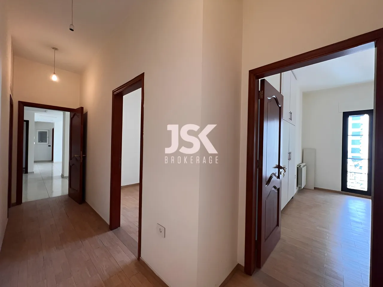 Apartment for Sale in Sioufi