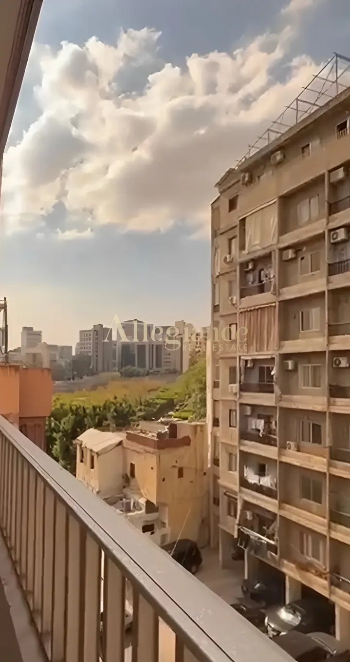 Apartment for sale in Sioufi, Bayrut, Lebanon - 2 bed, 1 bath
