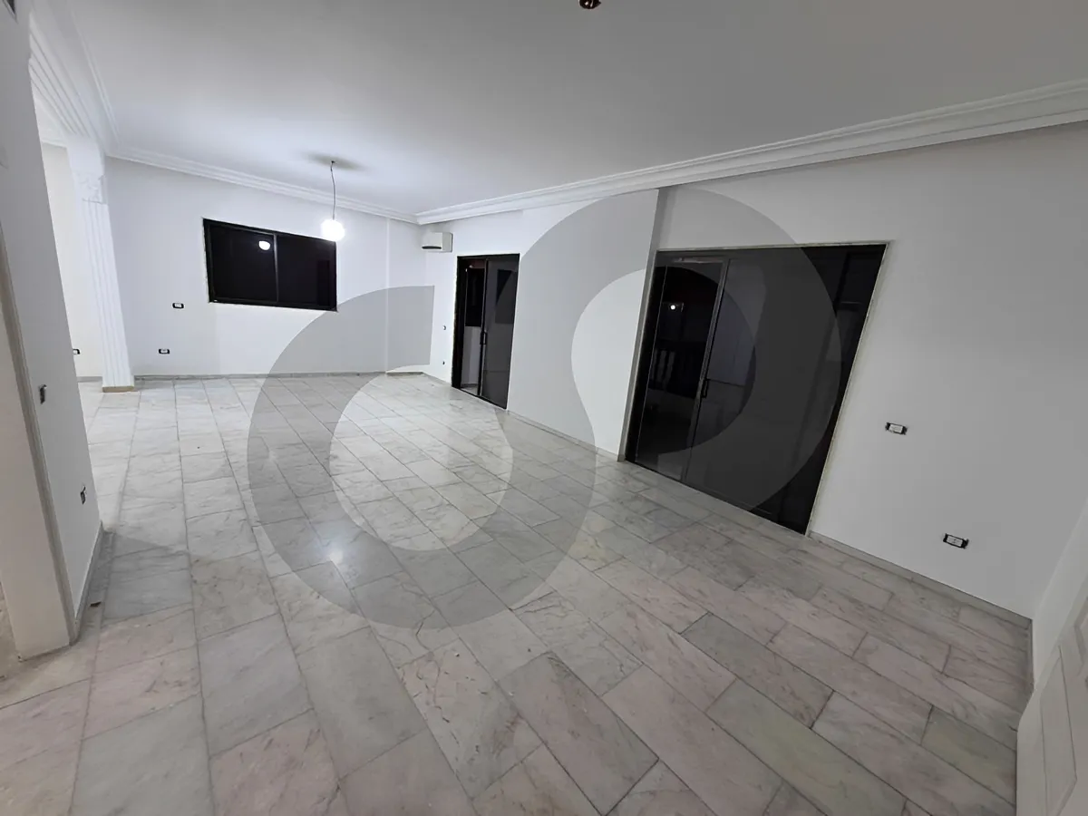 Apartment for Sale in Tallet El Khayyat, Bayrut, Lebanon - 4 bed, 4 bath