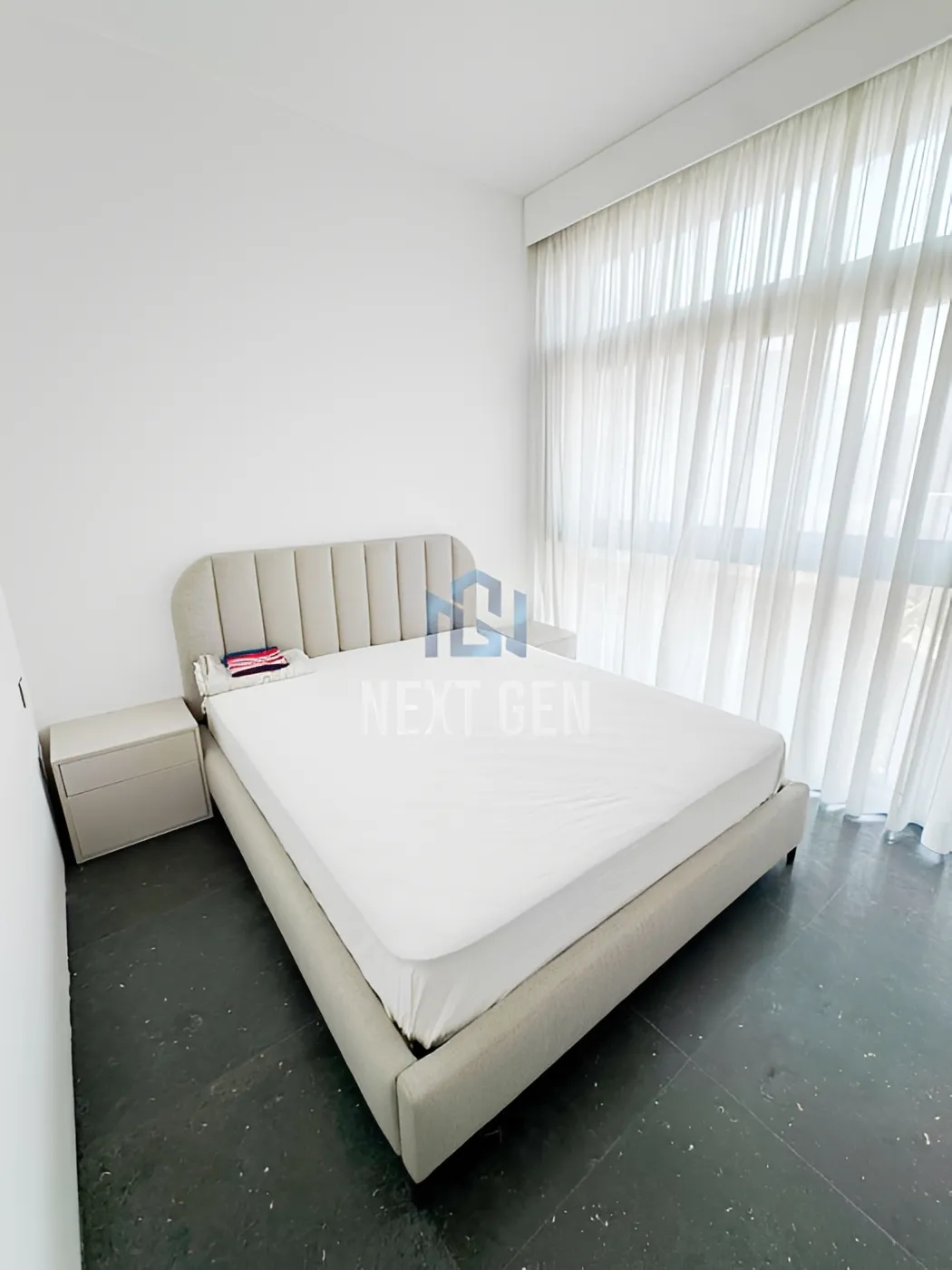 Apartment for Rent in Achrafieh - 2 bed, 4 bath