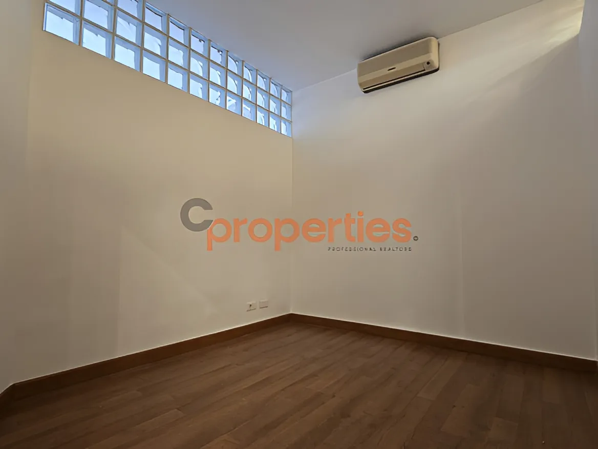 Office for Rent in Badaro