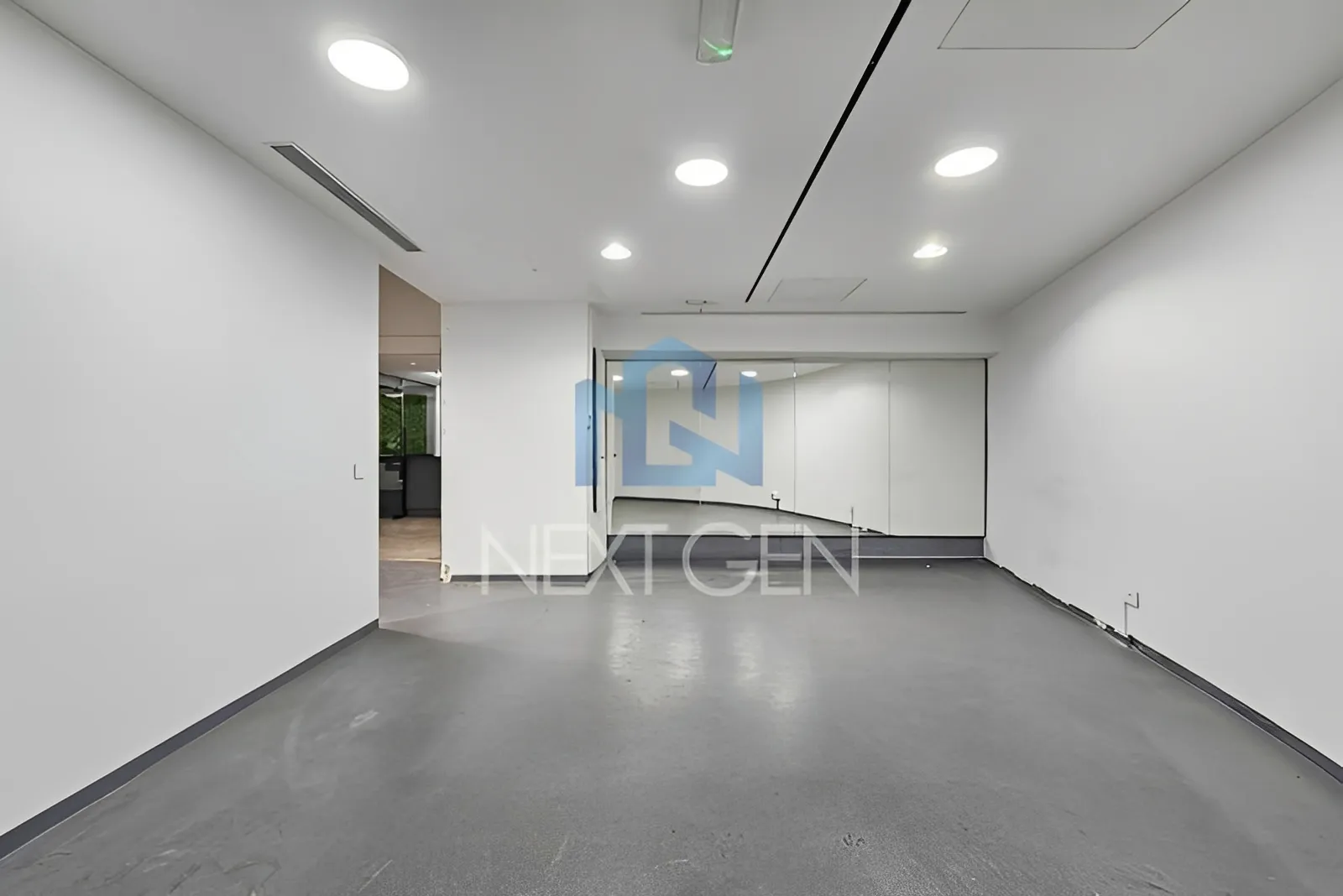 Office for Rent in Achrafieh