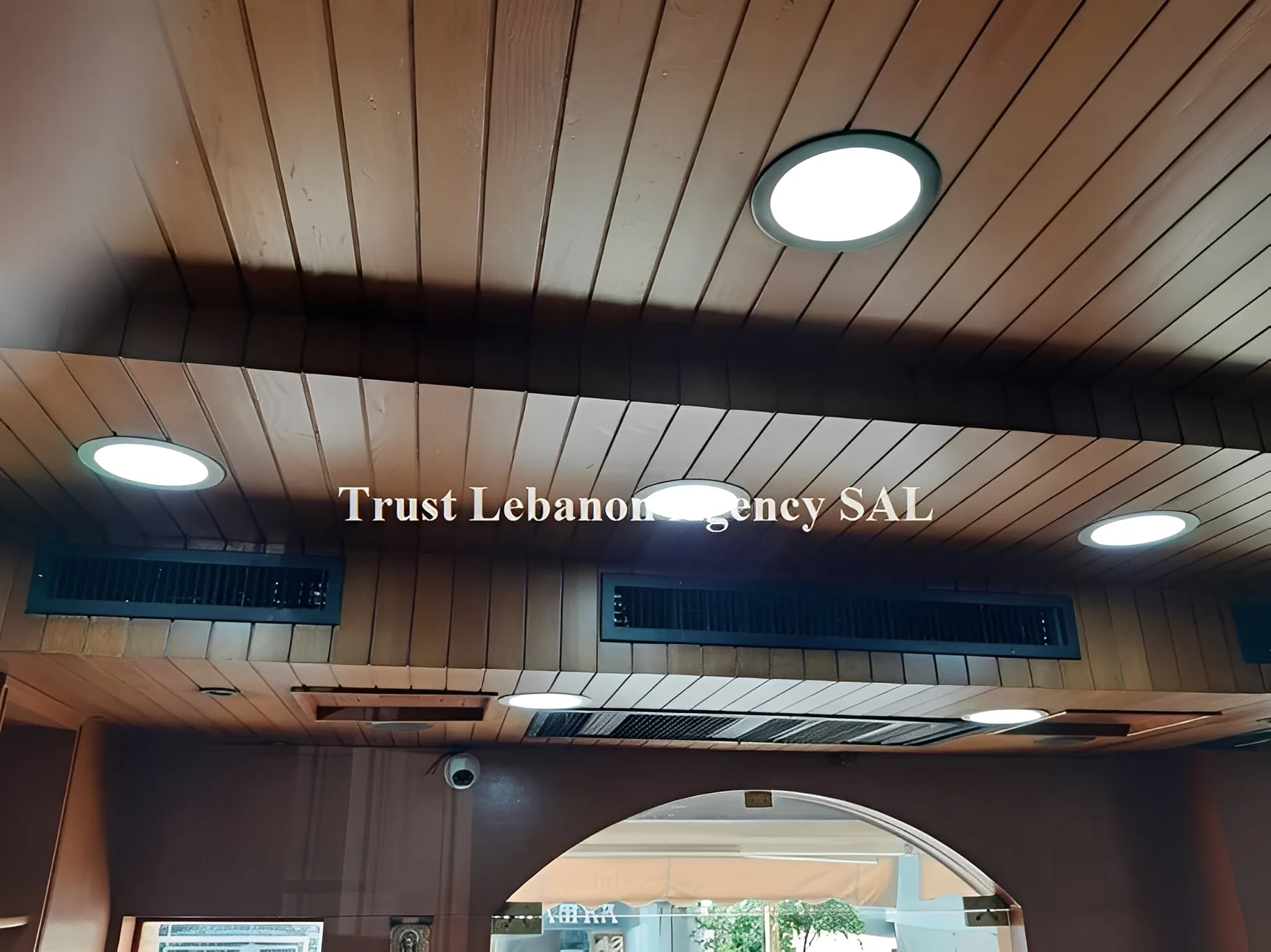 Shop for sale in Baabda, Hadath