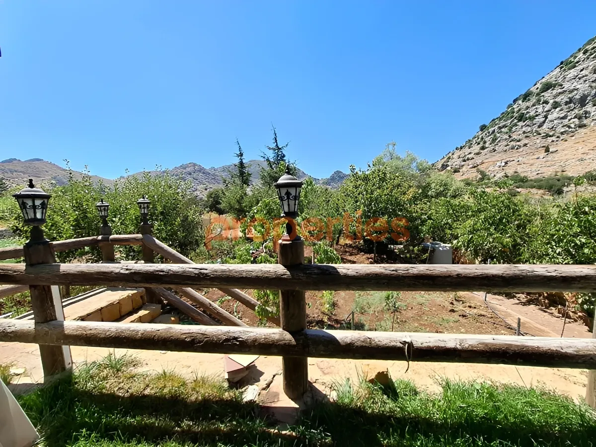 Villa for Sale in Laqlouq