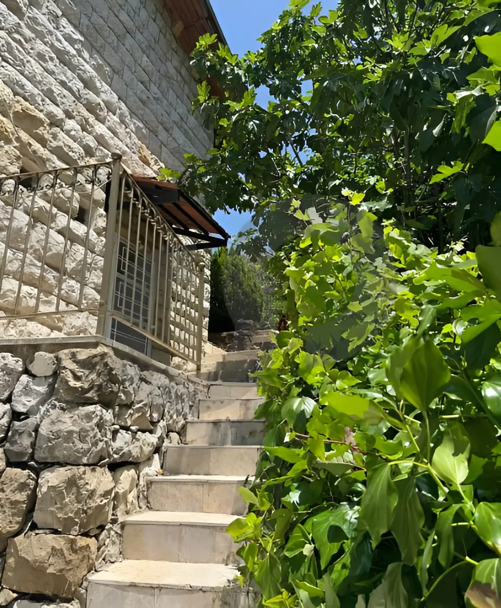 Villa for Rent in Matn