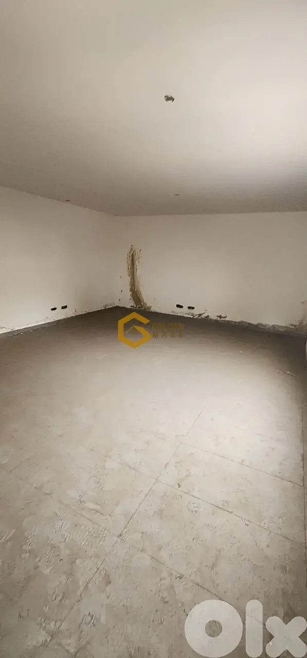 Showroom for sale in Baouchriyeh