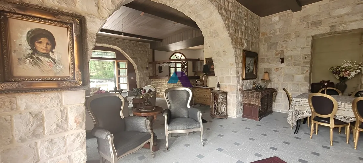 Villa for Sale in Beit Chabeb