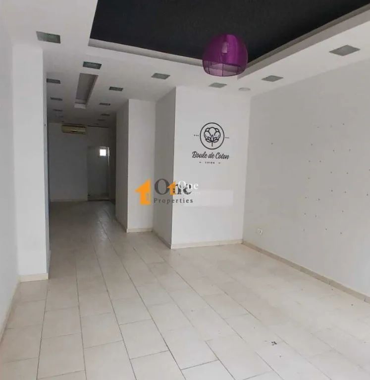 Shop for rent in Mansourieh, Lebanon