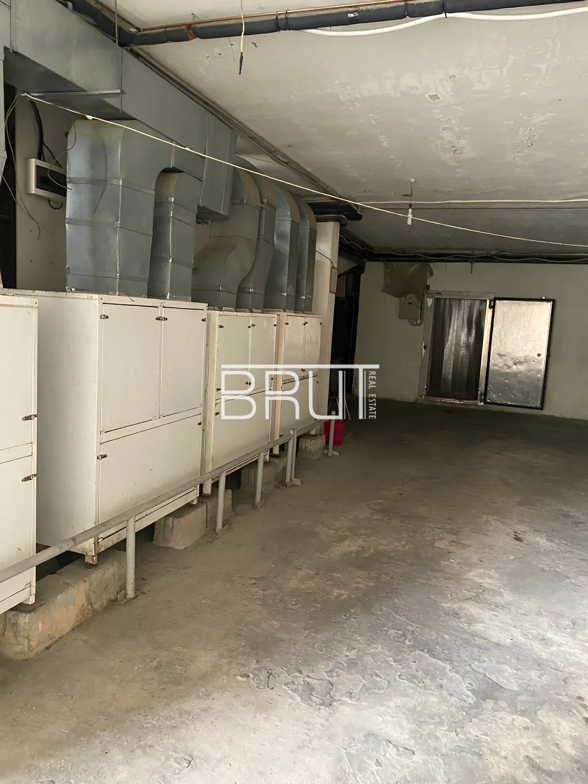 Warehouse For Sale in Zouk Mikael