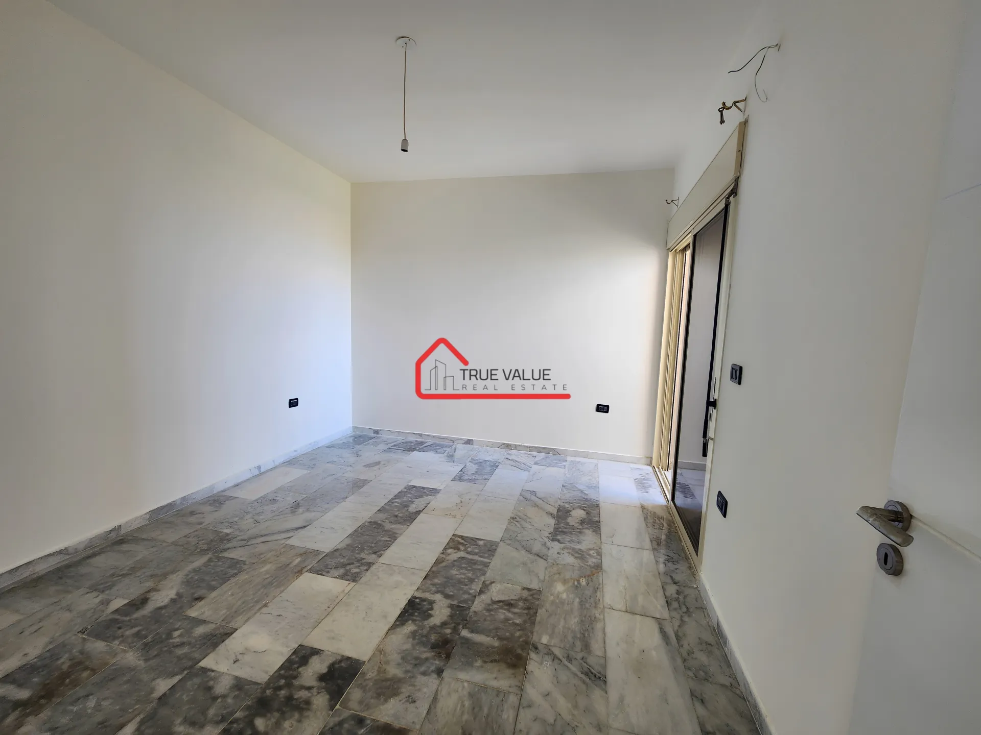Apartment for sale in Bchamoun