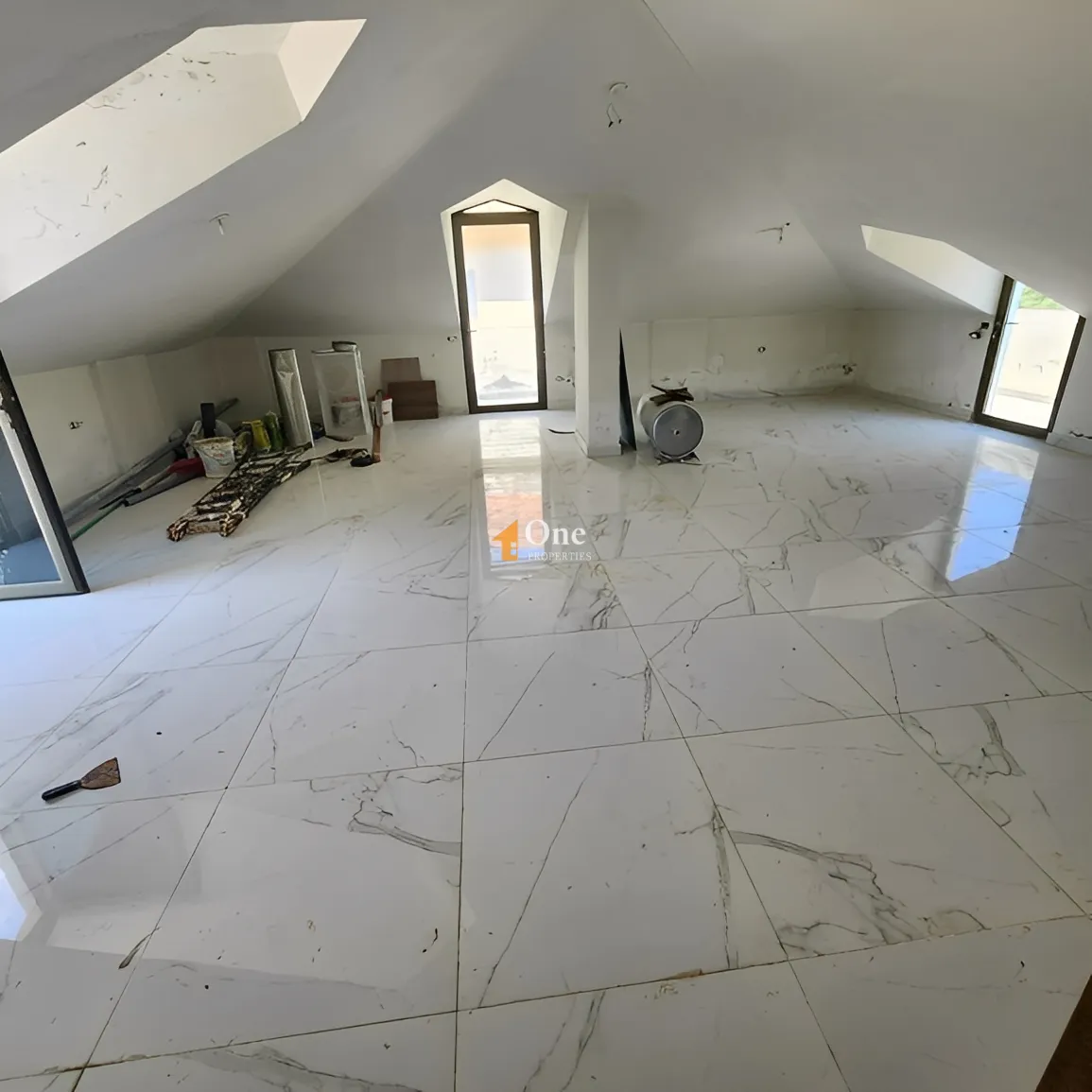 Triplex for Sale in Adma w Dafnah, Lebanon - 3 bed, 4 bath