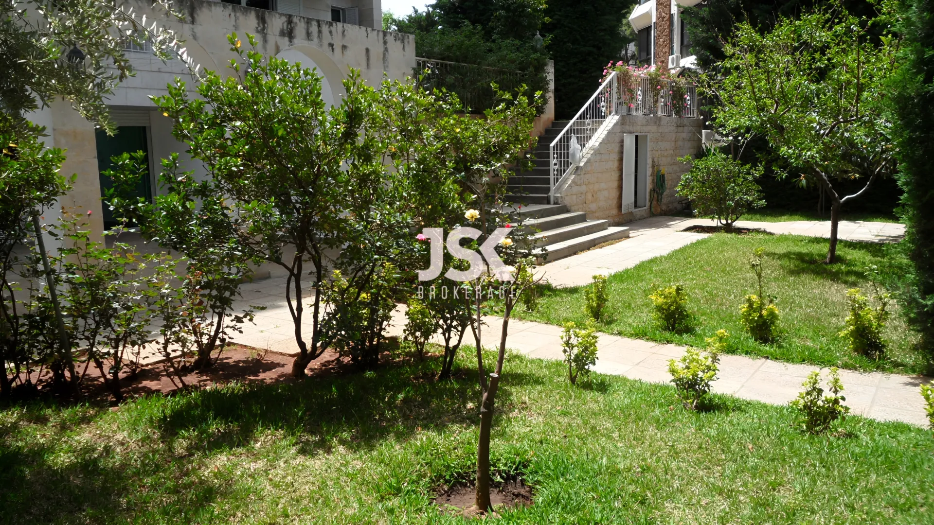 Duplex for Rent in Ain Saadeh