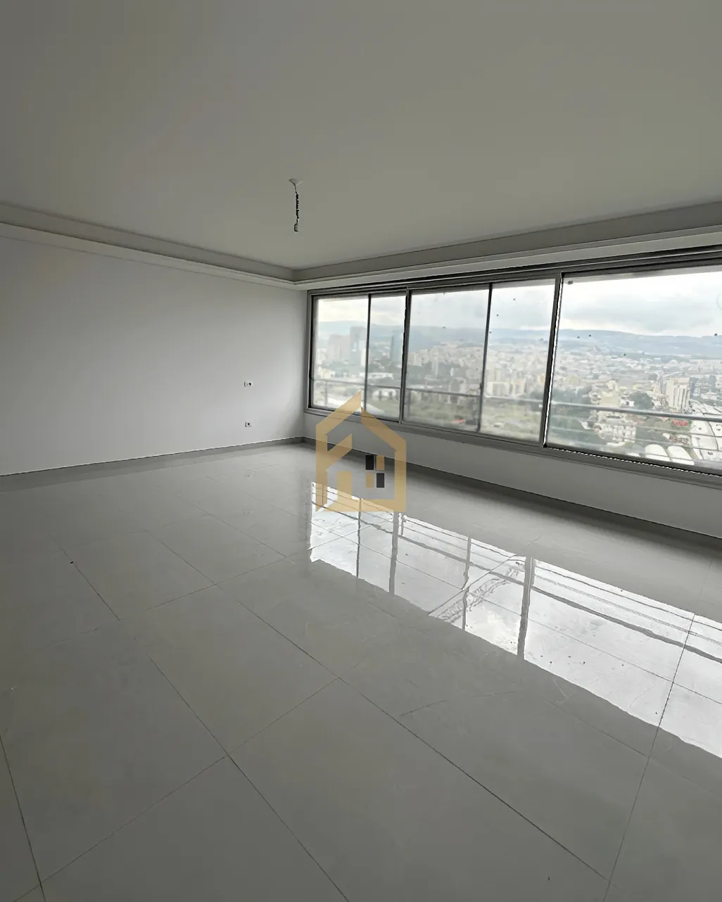 Apartment for sale in Achrafieh, Beirut, Lebanon - 2 bed, 2 bath