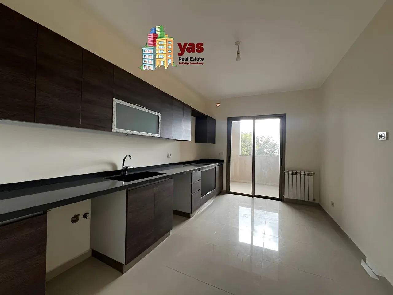 Apartment for Rent in Ballouneh - 3 bed, 3 bath