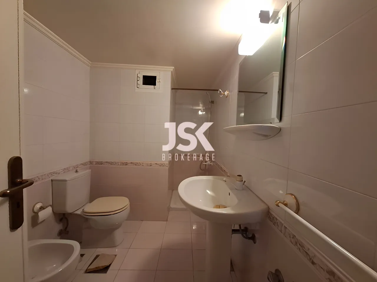 Apartment for Rent in Qlayaat