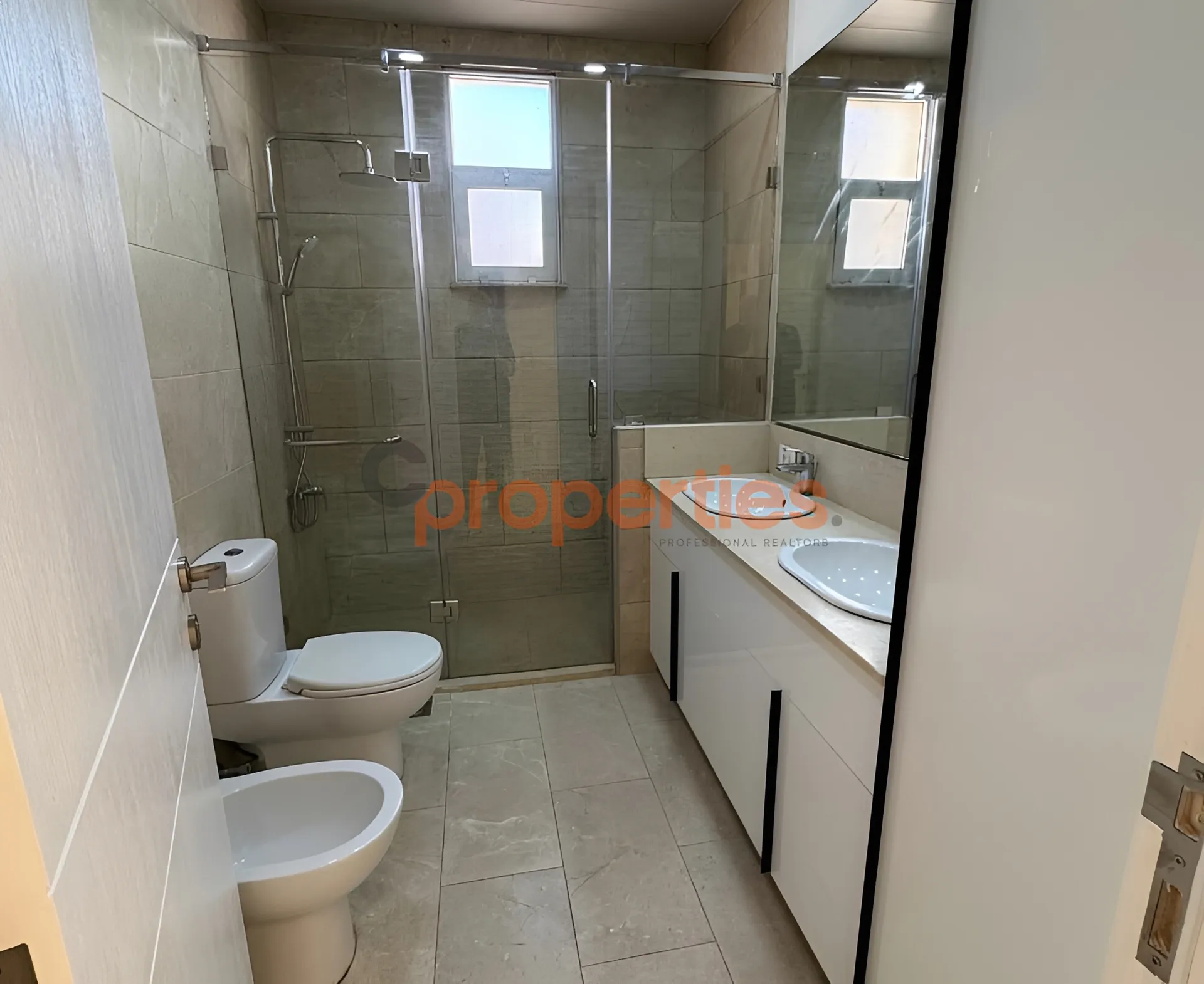 Apartment for Sale in Manara