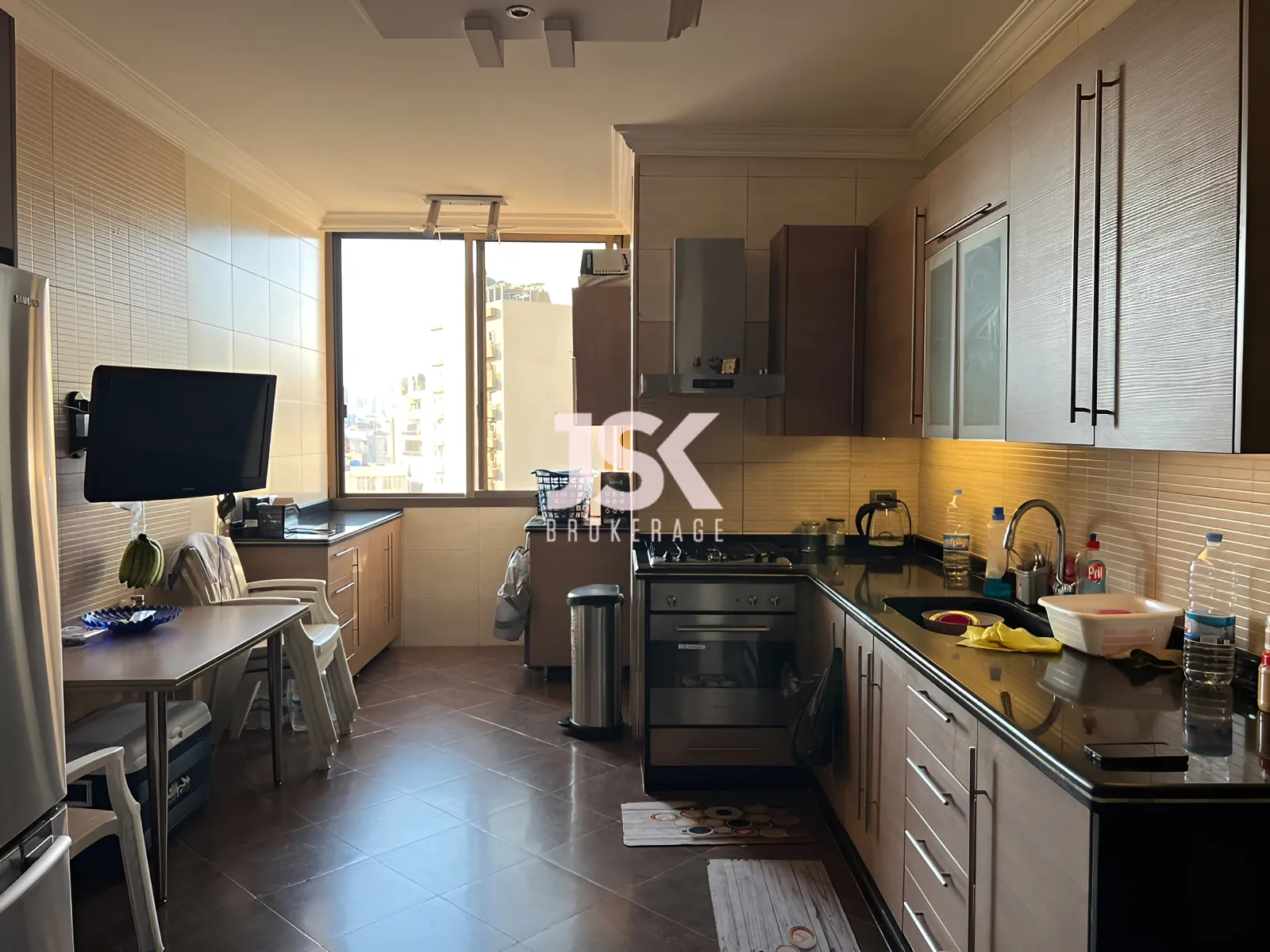 Apartment for Sale in Forn El Chebbak