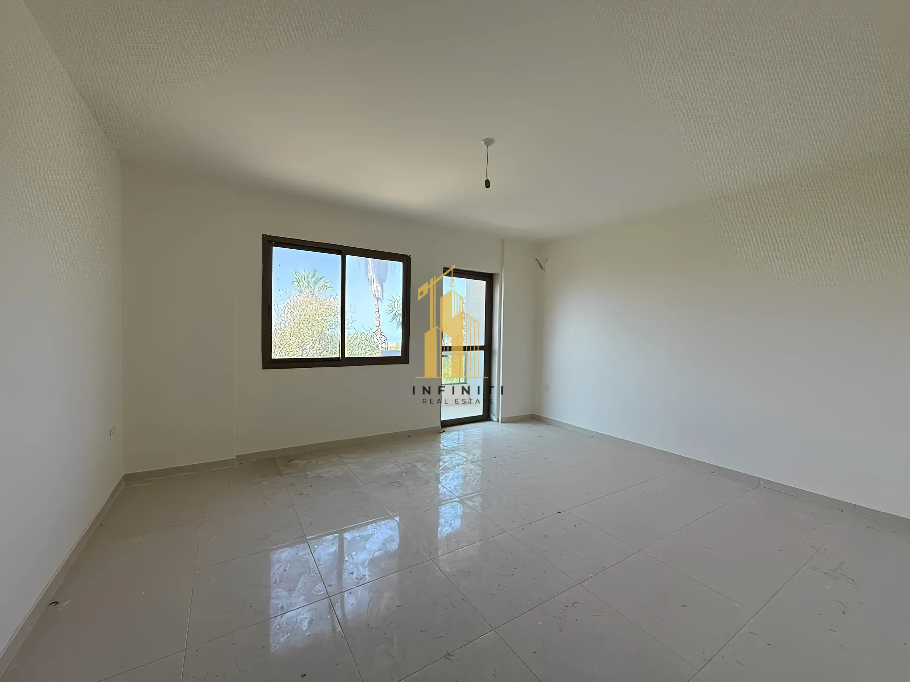 Apartment for Sale in Chouaifet El Aamroussieh, Lebanon - 2 bed, 2 bath