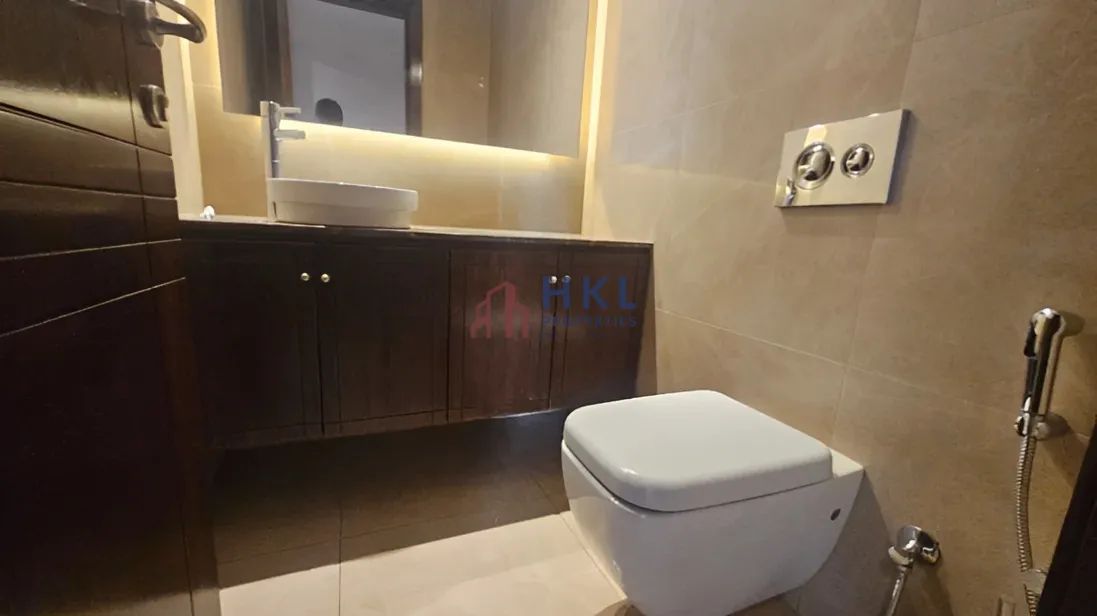Apartment for rent in Clemenceau, Bayrut, Lebanon